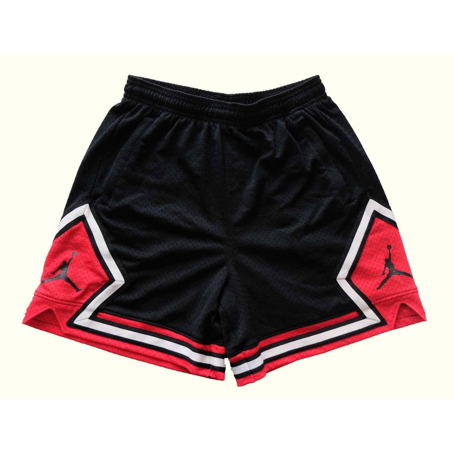 2011 NIKE AIR JORDAN BASKETBALL SHORTS : SZ S