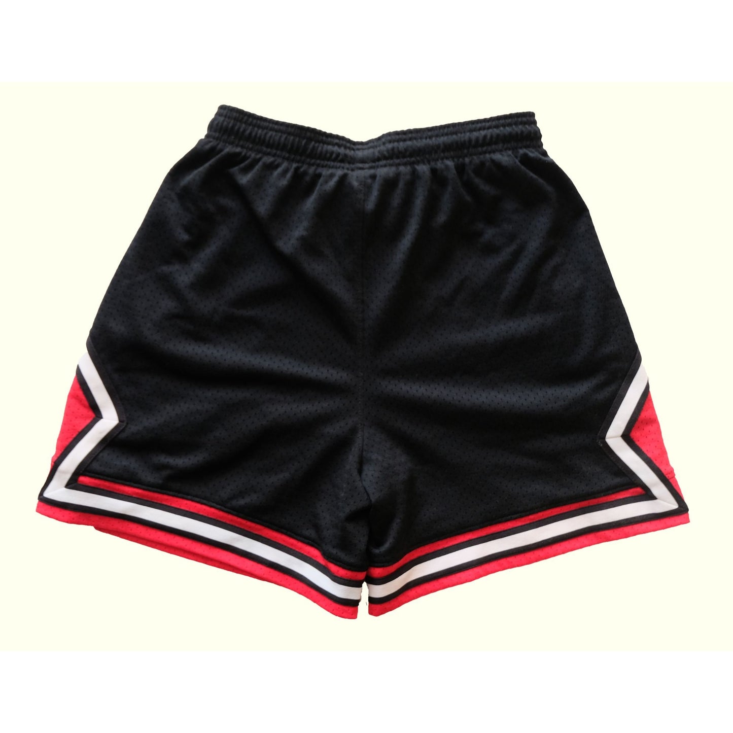 2011 NIKE AIR JORDAN BASKETBALL SHORTS : SZ S